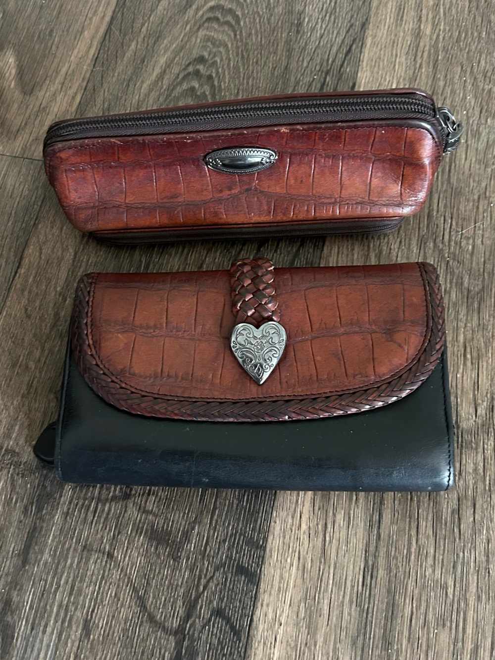 Brighton Brown Croc-Embossed and Black Bifold Wallet with Heart Clasp